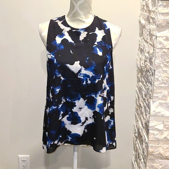 Olive & Oak Tops - Olive & Oak lined high low sleeveless tank